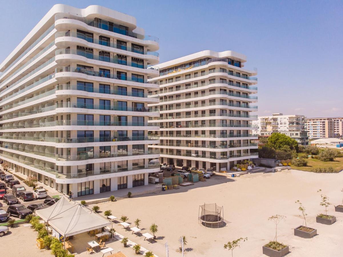 Sea On Aparthotel Mamaia Exterior photo